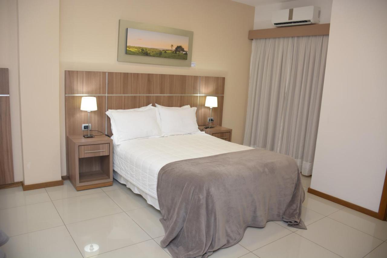 Bella Vista Hotel - Encarnación Eksteriør bilde
