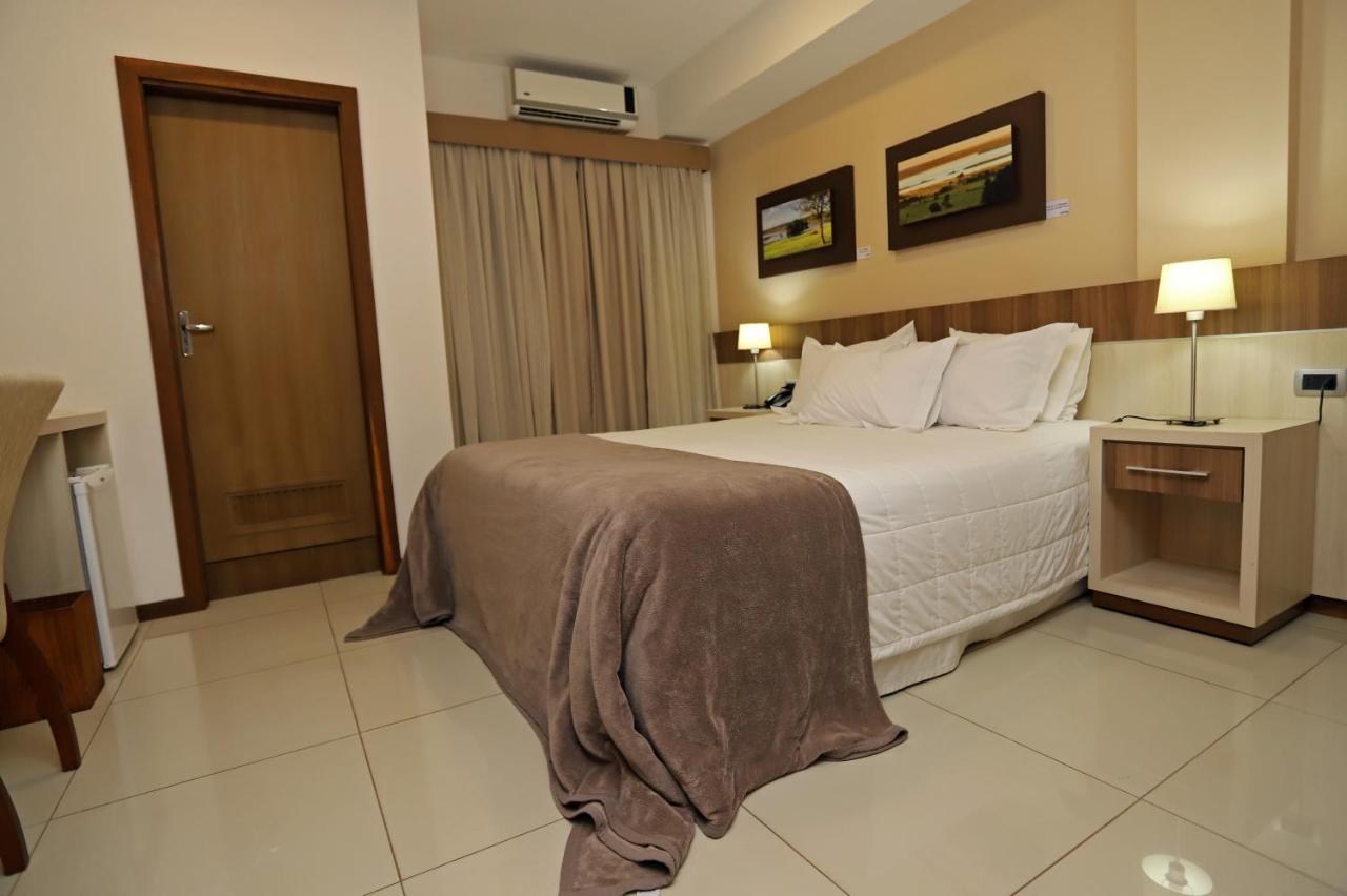 Bella Vista Hotel - Encarnación Eksteriør bilde
