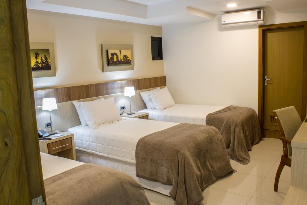 Bella Vista Hotel - Encarnación Rom bilde